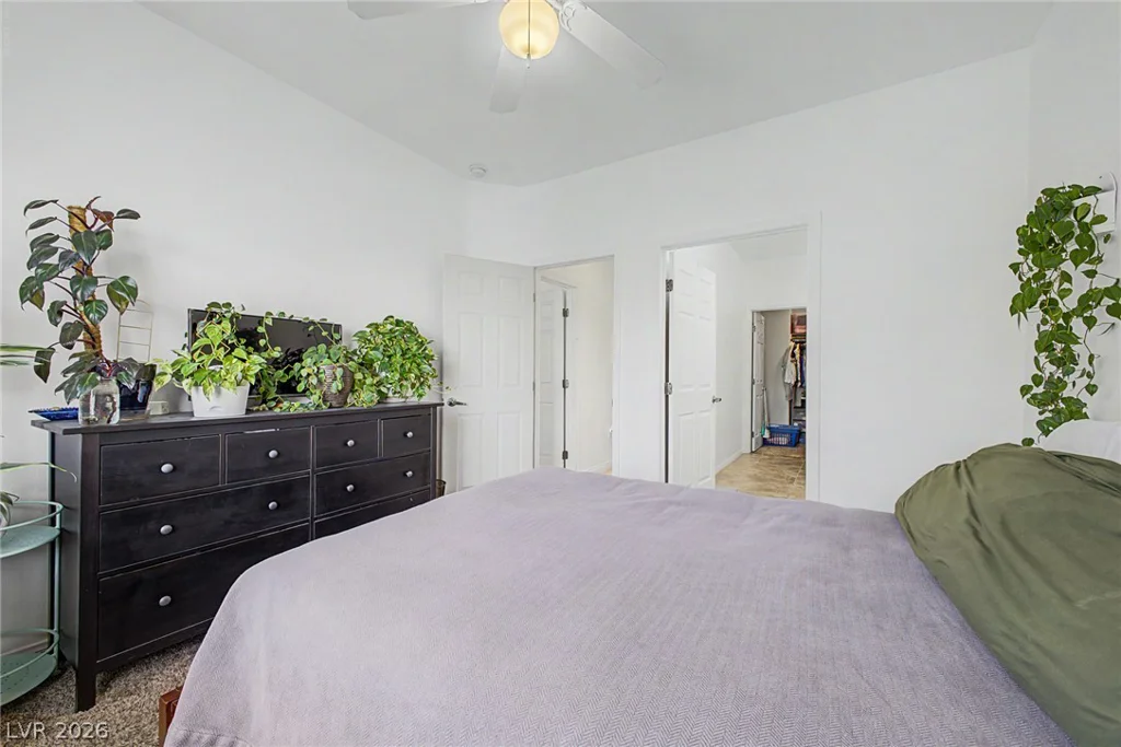 10514 Gold Shadow, Las Vegas, NV 89129