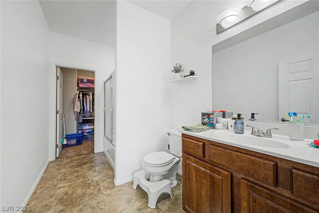 10514 Gold Shadow, Las Vegas, NV 89129