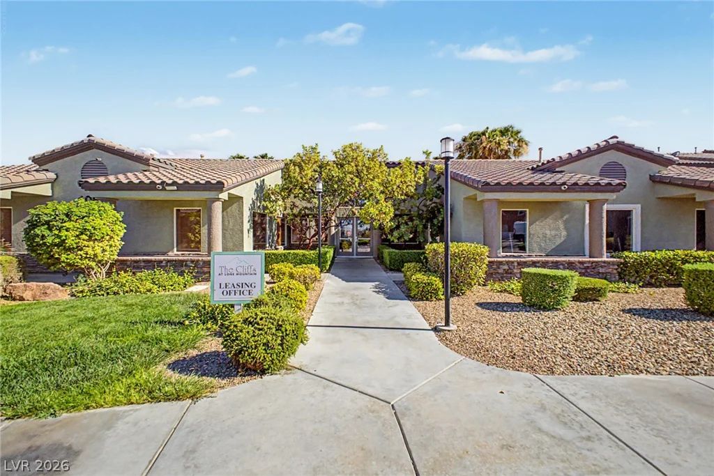10514 Gold Shadow, Las Vegas, NV 89129