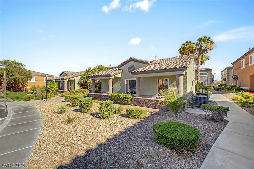 10514 Gold Shadow, Las Vegas, NV 89129