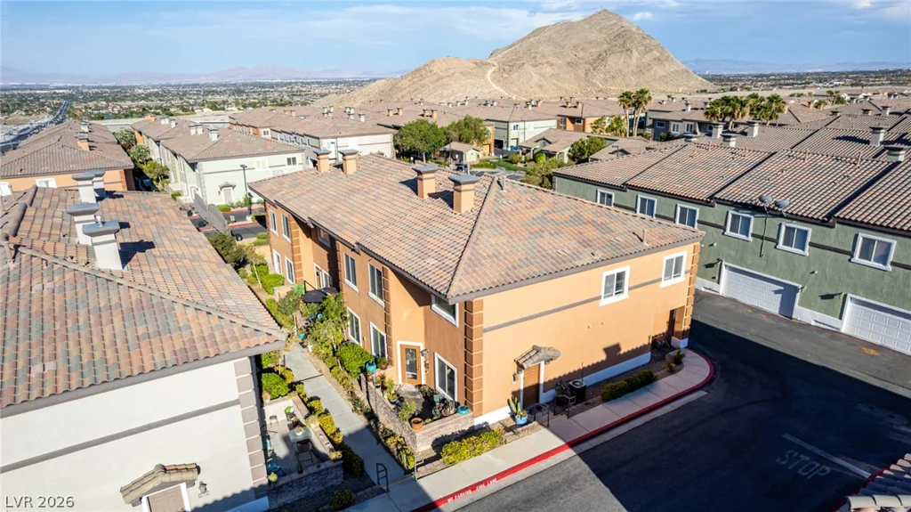 10514 Gold Shadow, Las Vegas, NV 89129