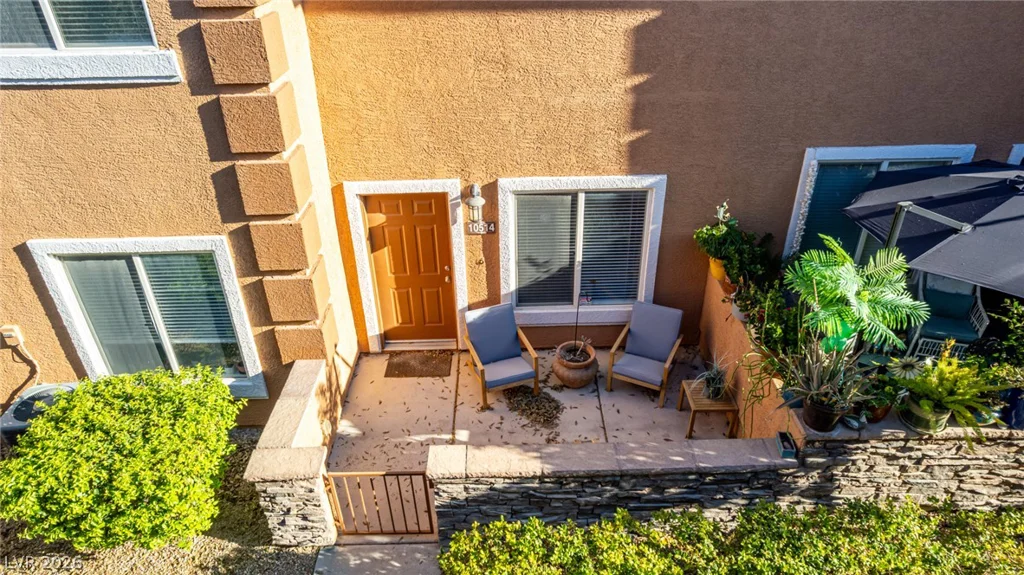 10514 Gold Shadow, Las Vegas, NV 89129