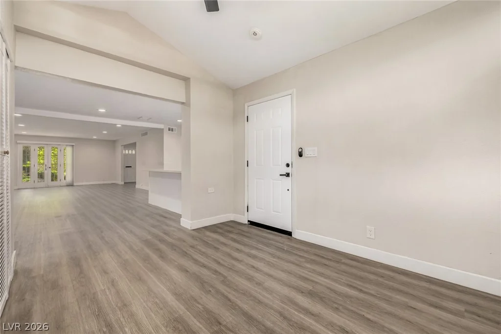 850 Tam O Shanter, Las Vegas, NV 89109