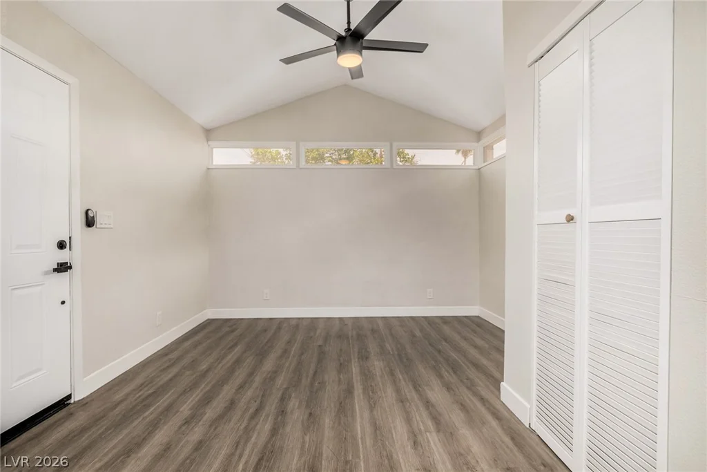 850 Tam O Shanter, Las Vegas, NV 89109