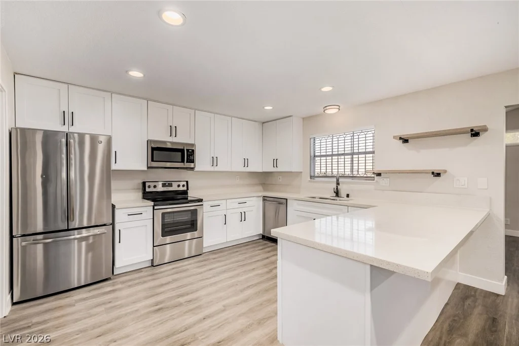 850 Tam O Shanter, Las Vegas, NV 89109