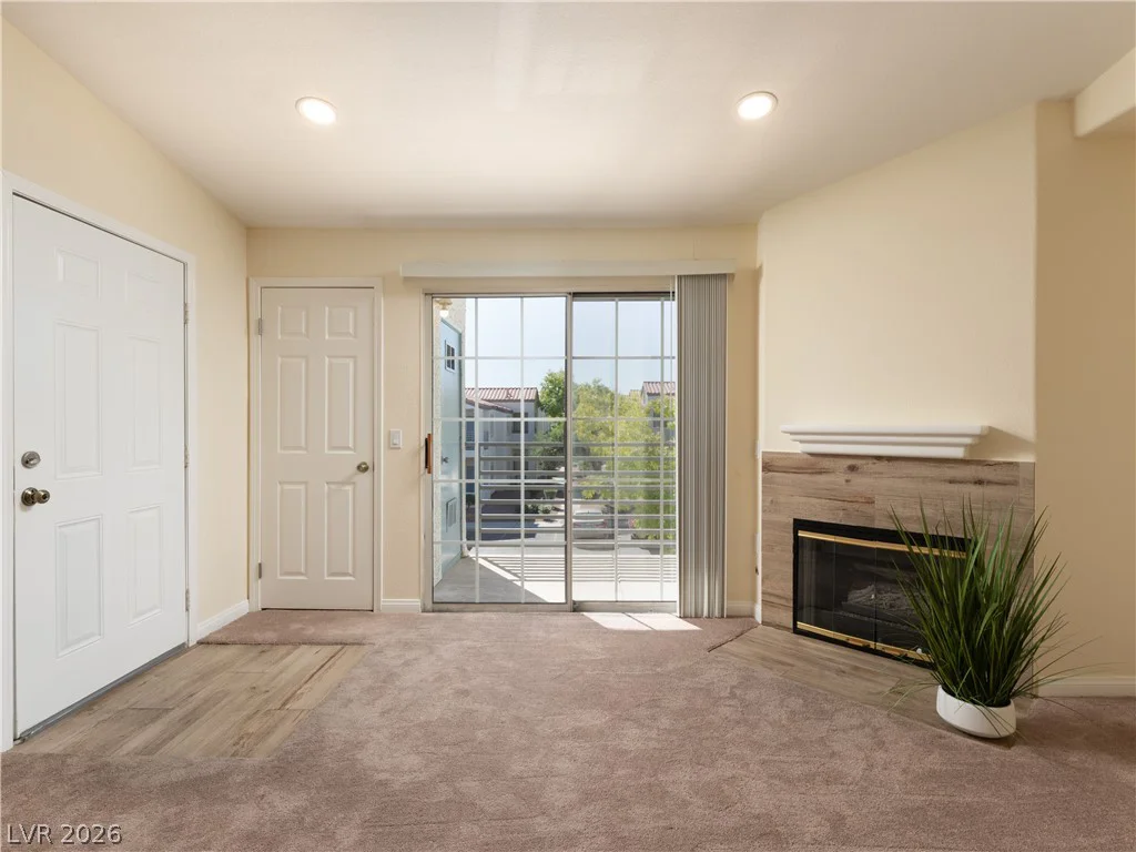 3318 DECATUR, Las Vegas, NV 89130