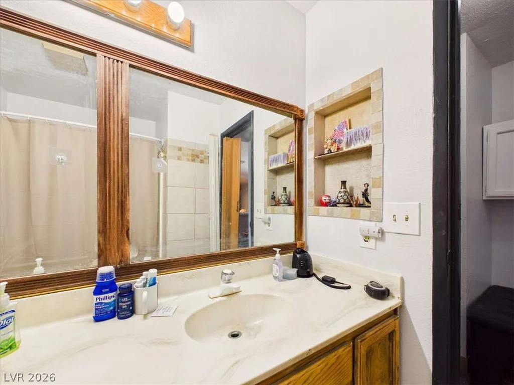 101 Comstock, Pahrump, NV 89048