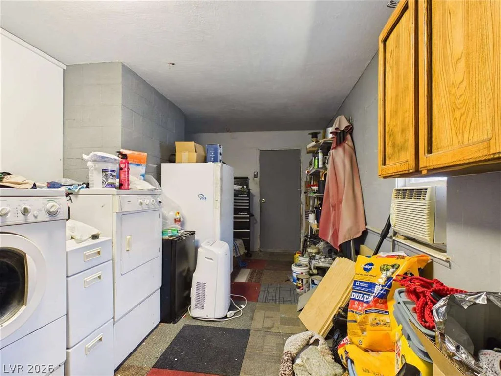 101 Comstock, Pahrump, NV 89048