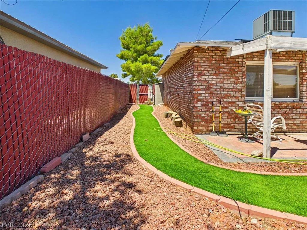 101 Comstock, Pahrump, NV 89048