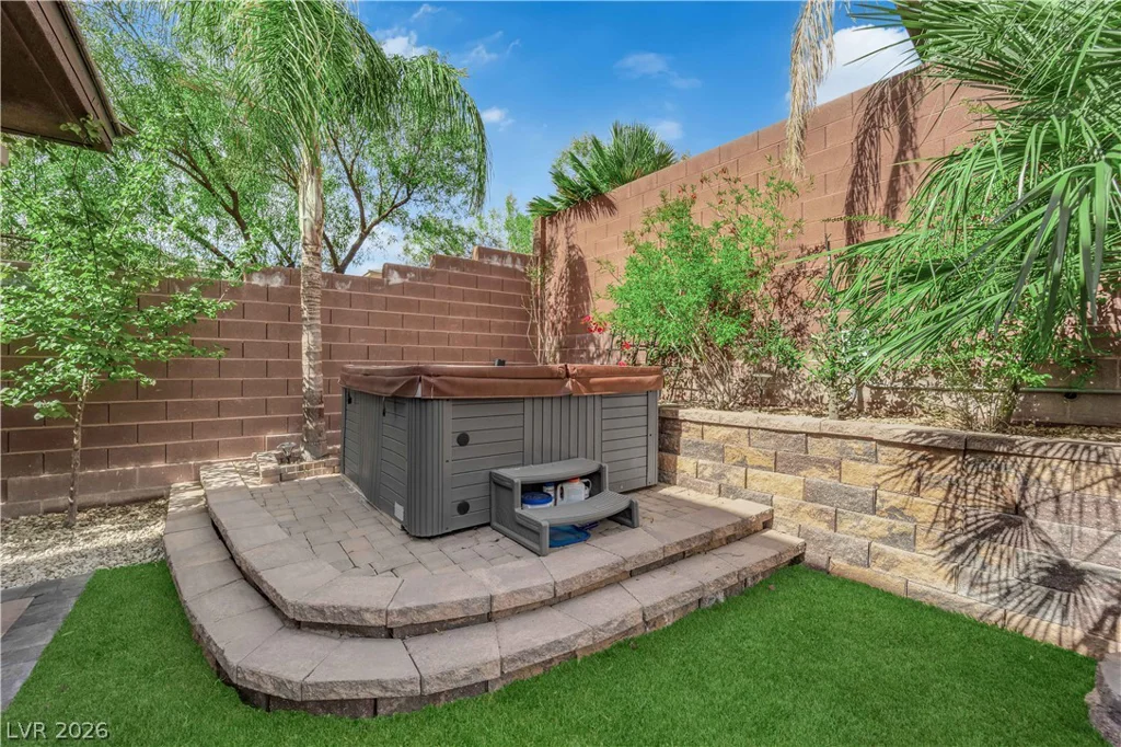 5401 Alden Glen, Las Vegas, NV 89135