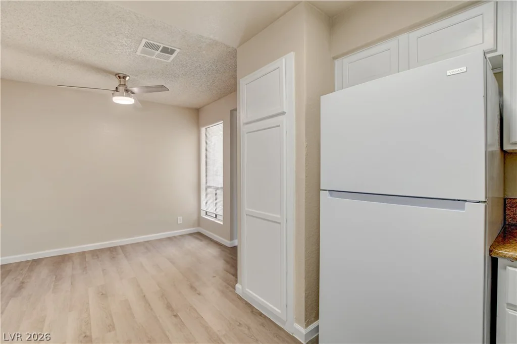 3151 Soaring Gulls, Las Vegas, NV 89128