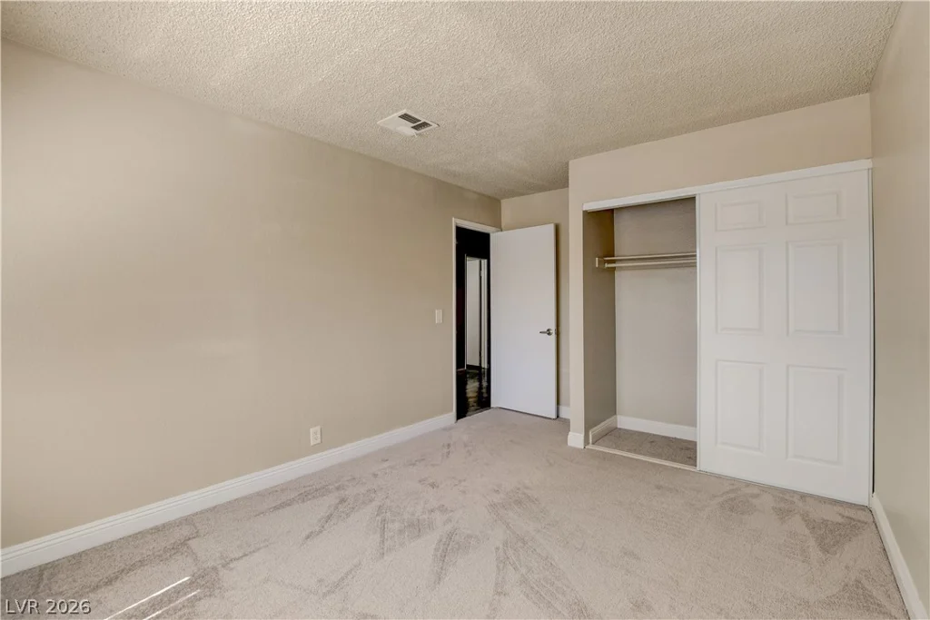 3151 Soaring Gulls, Las Vegas, NV 89128