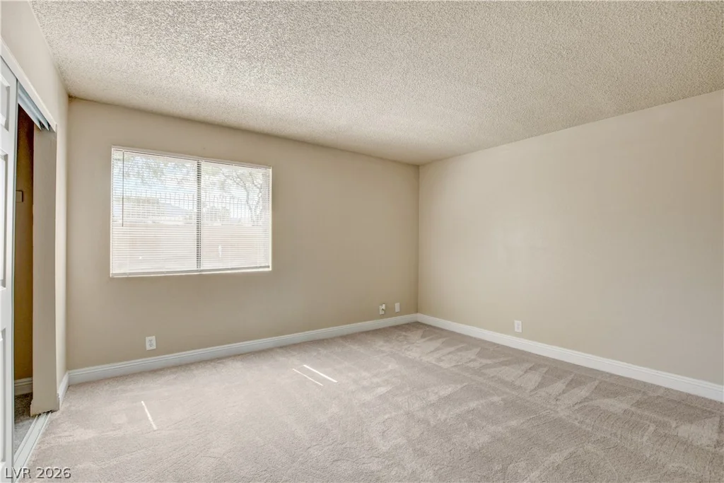 3151 Soaring Gulls, Las Vegas, NV 89128