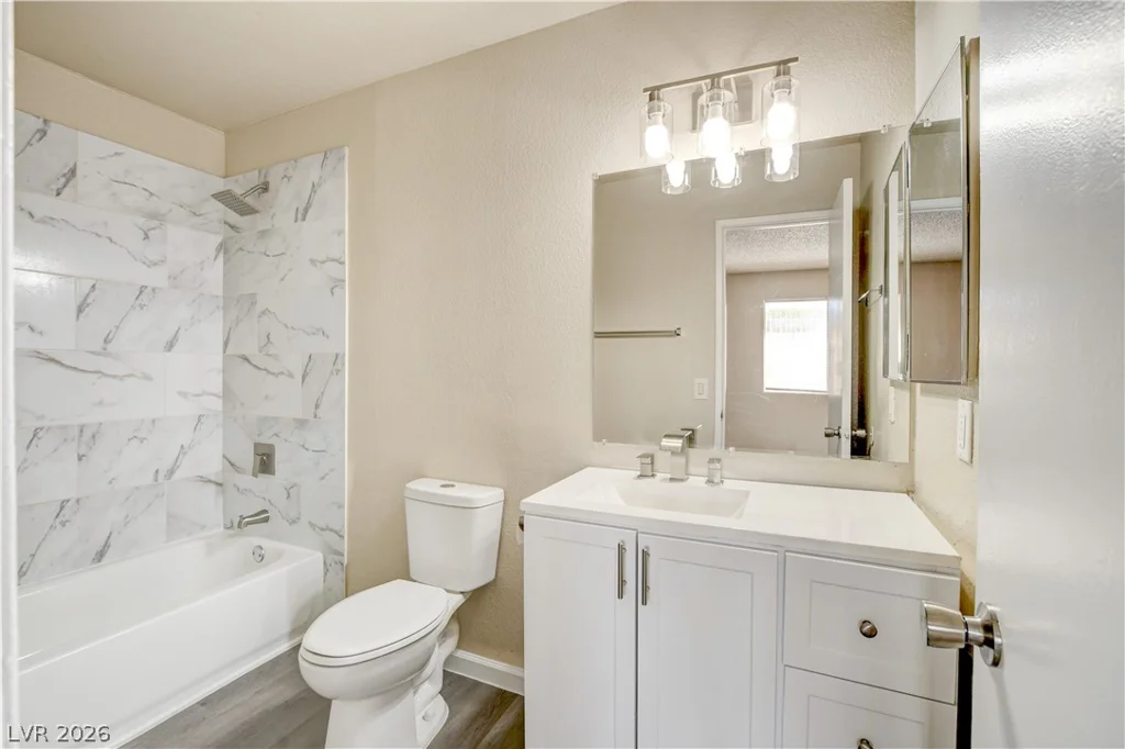 3151 Soaring Gulls, Las Vegas, NV 89128