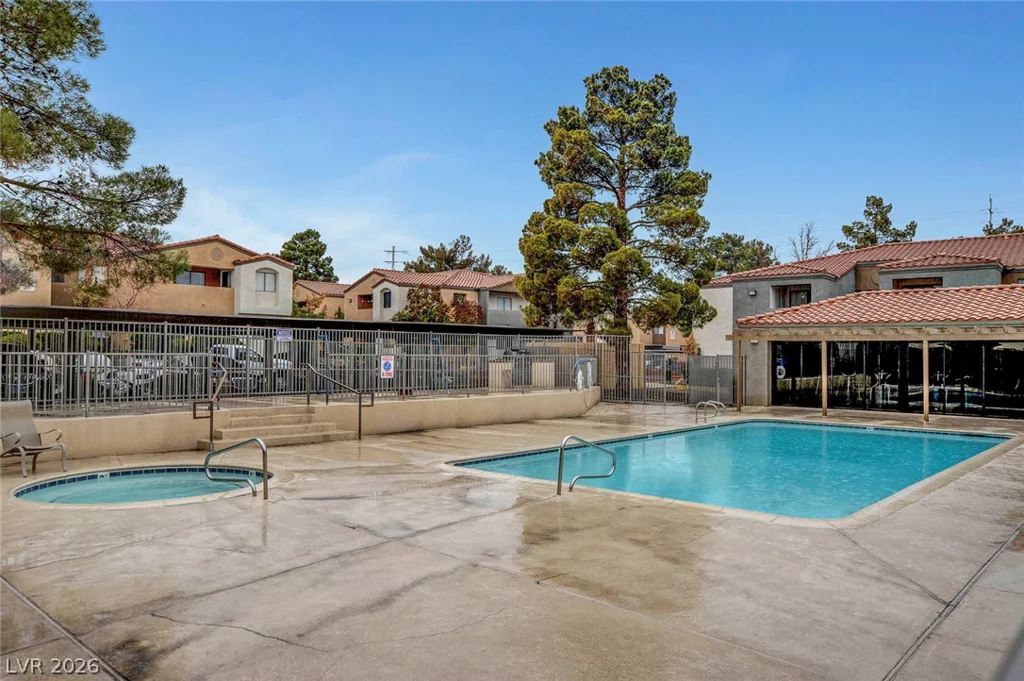3151 Soaring Gulls, Las Vegas, NV 89128