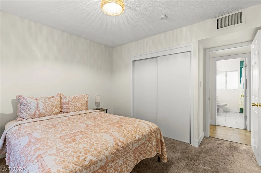 1504 Crestwood, Las Vegas, NV 89104