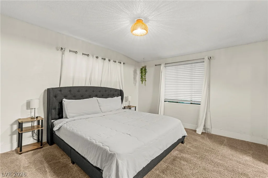 1504 Crestwood, Las Vegas, NV 89104
