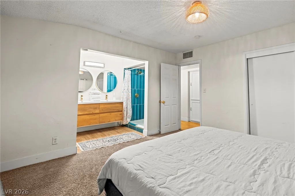 1504 Crestwood, Las Vegas, NV 89104