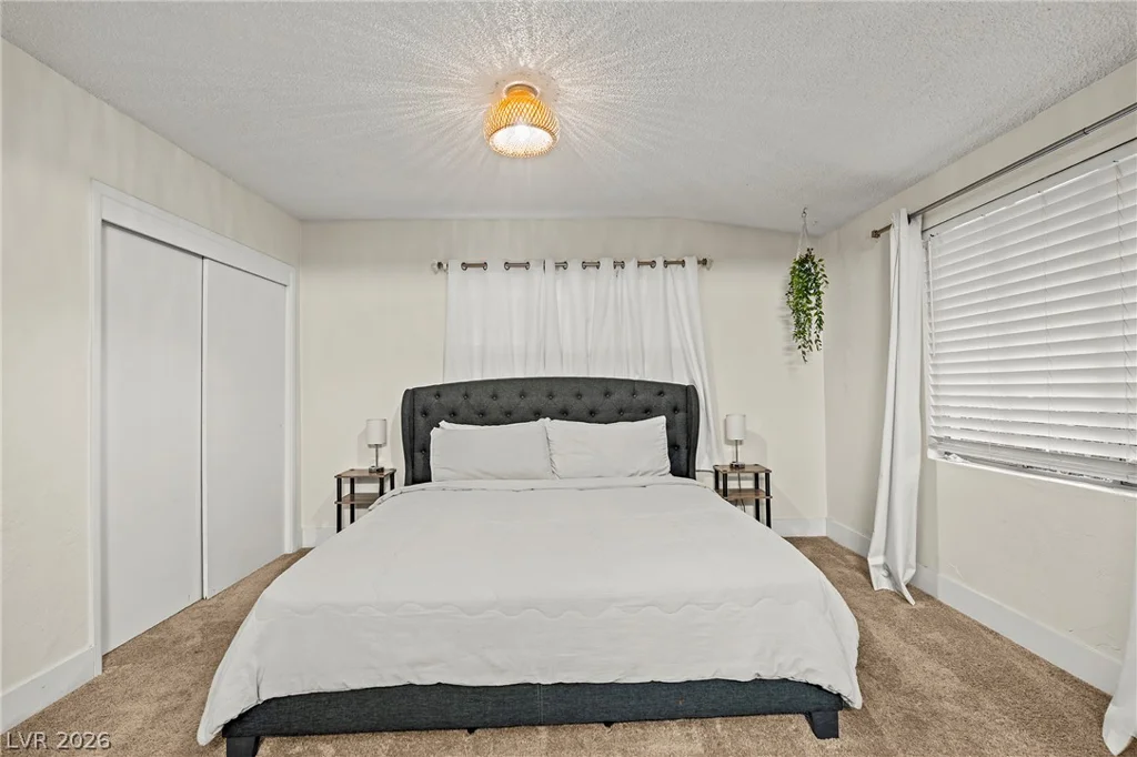 1504 Crestwood, Las Vegas, NV 89104