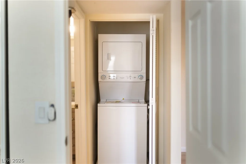 3318 DECATUR, Las Vegas, NV 89130