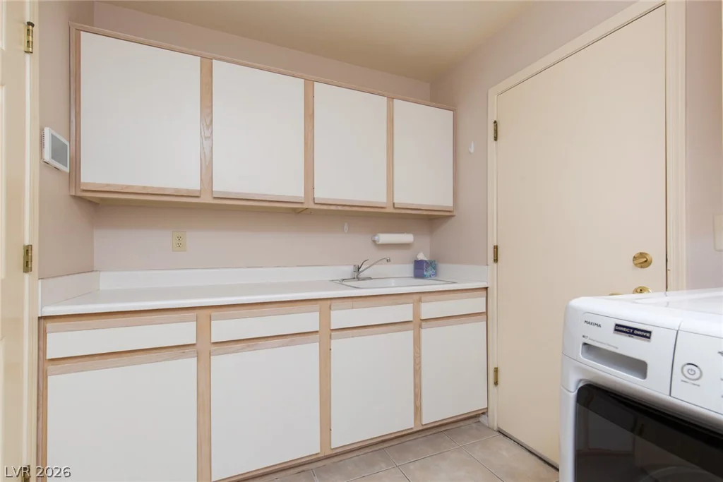 8604 Linderwood, Las Vegas, NV 89134