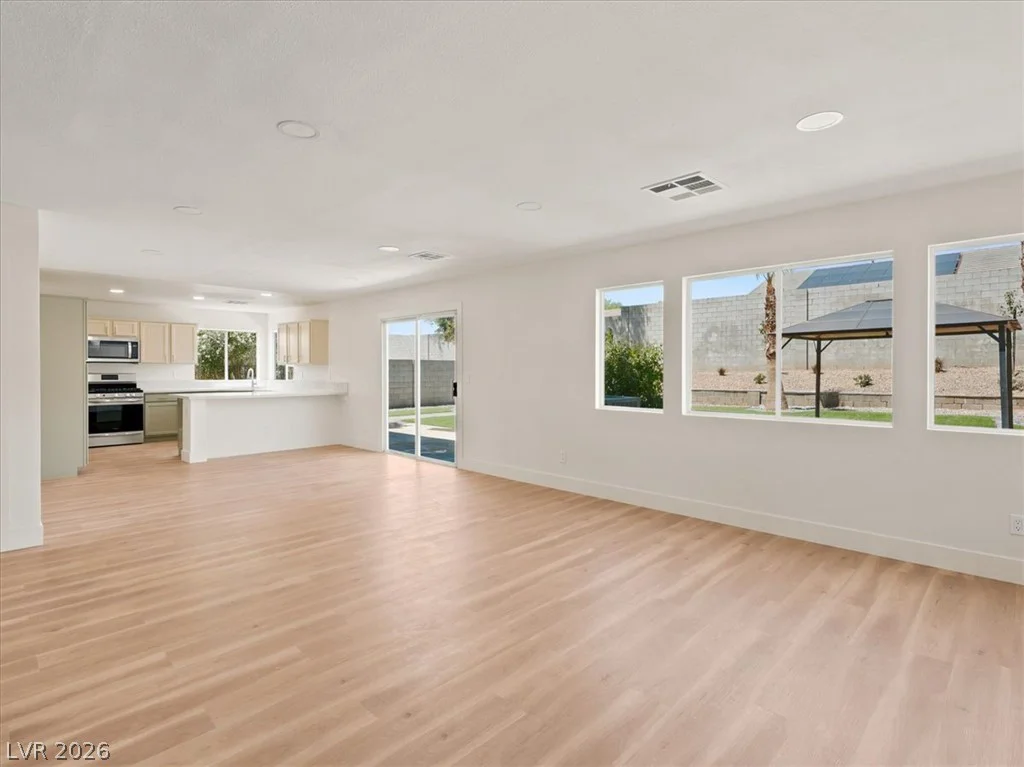 3317 Lute, North Las Vegas, NV 89032