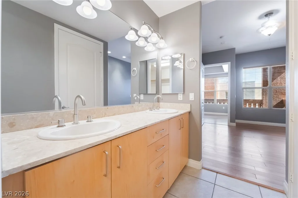 50 Serene, Las Vegas, NV 89123