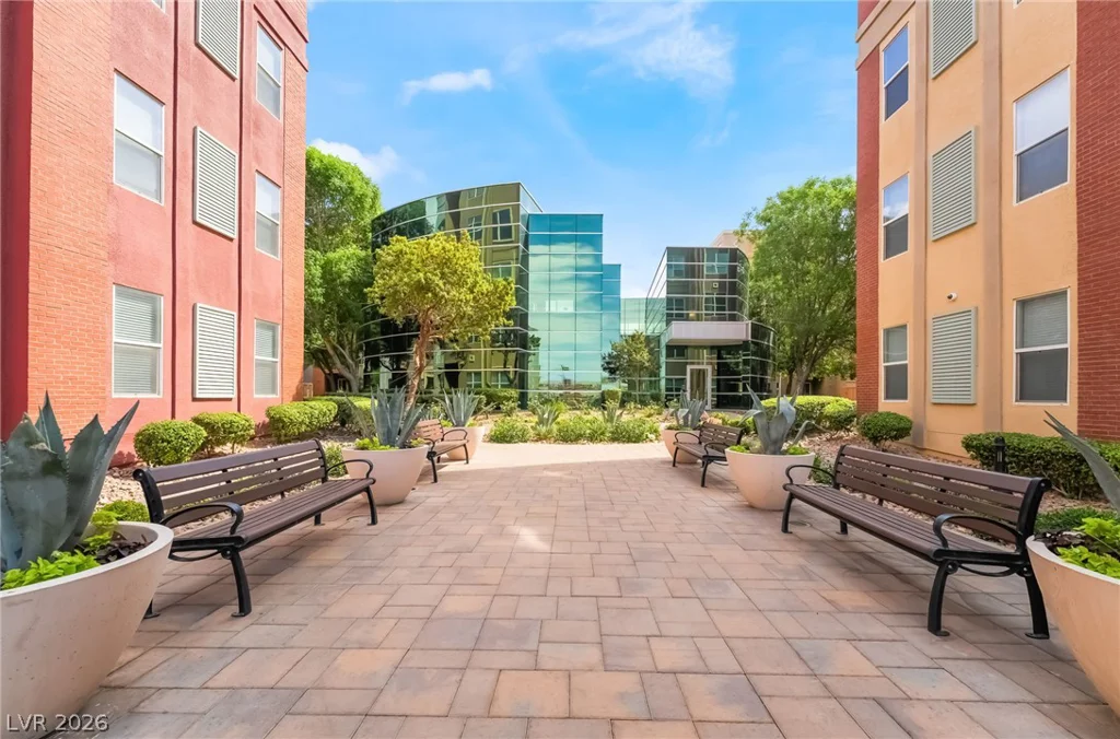 50 Serene, Las Vegas, NV 89123