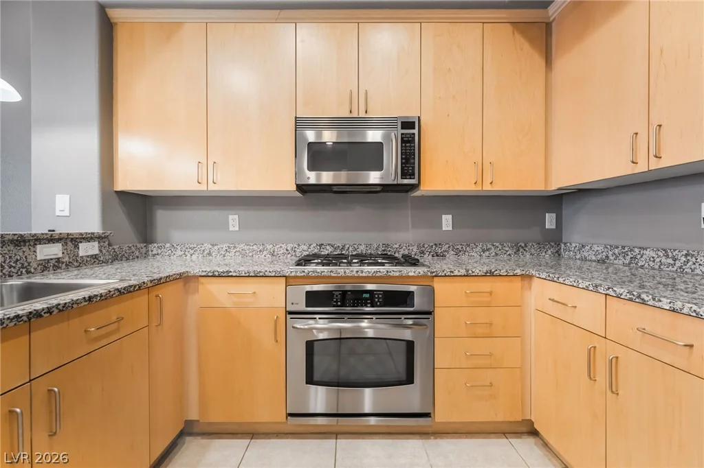 50 Serene, Las Vegas, NV 89123