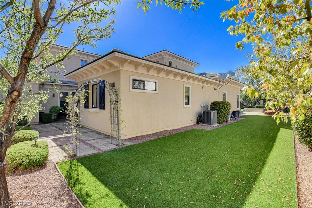 10140 Stony Ridge, Las Vegas, NV 89144