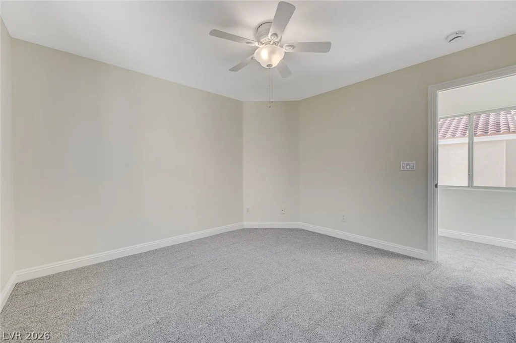 8838 Red Raven, Las Vegas, NV 89123