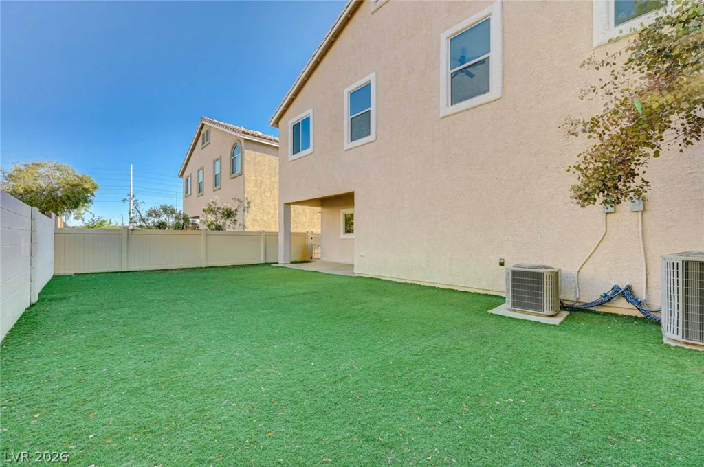 8838 Red Raven, Las Vegas, NV 89123