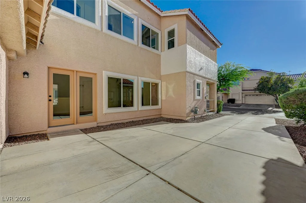 8838 Red Raven, Las Vegas, NV 89123