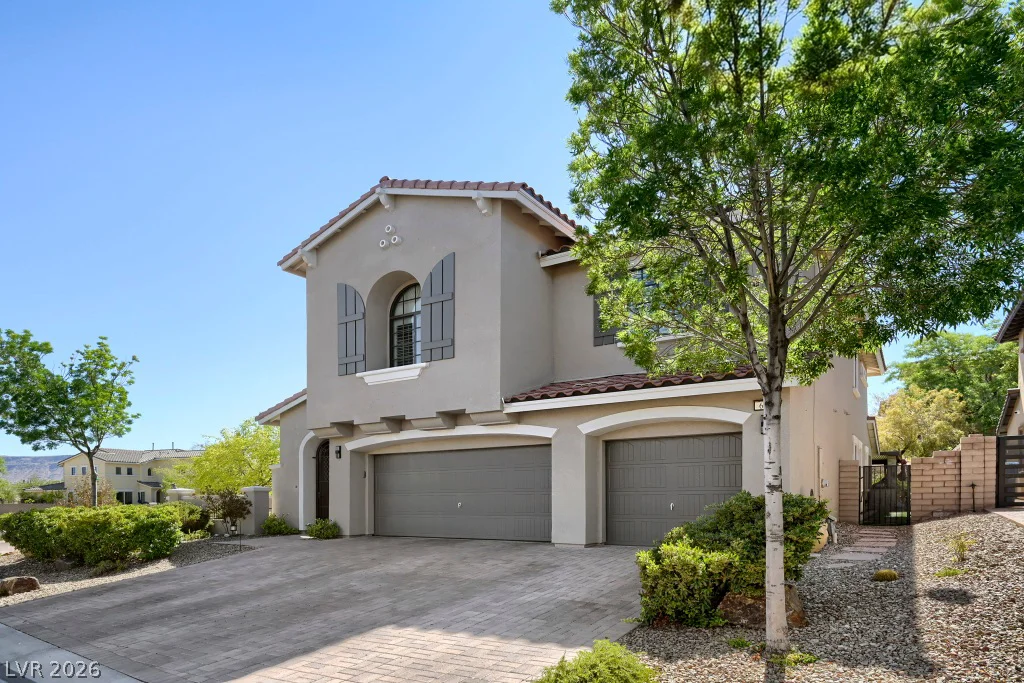 607 Highland Bluff, Las Vegas, NV 89138