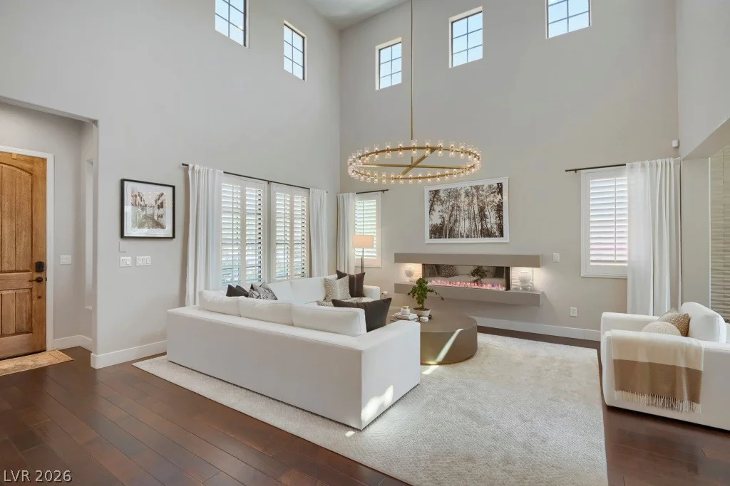 607 Highland Bluff, Las Vegas, NV 89138