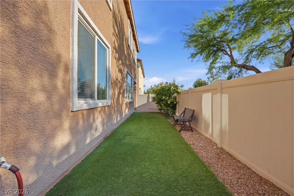 7057 Millers Run, North Las Vegas, NV 89084