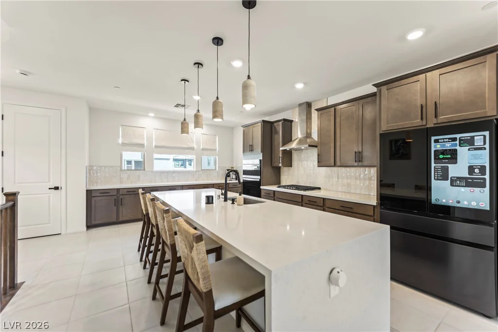 1537 Little Penguin, Las Vegas, NV 89138