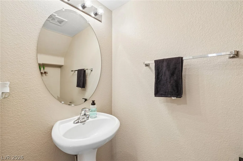 8112 Starling View, Las Vegas, NV 89166