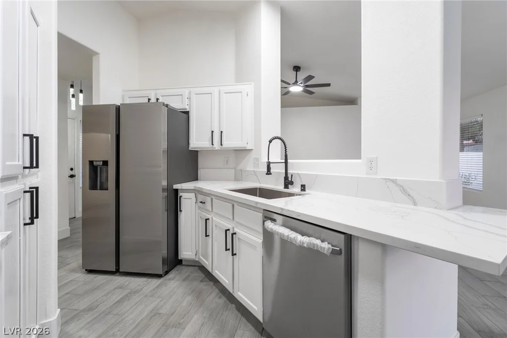 5231 Salmon Run, North Las Vegas, NV 89031