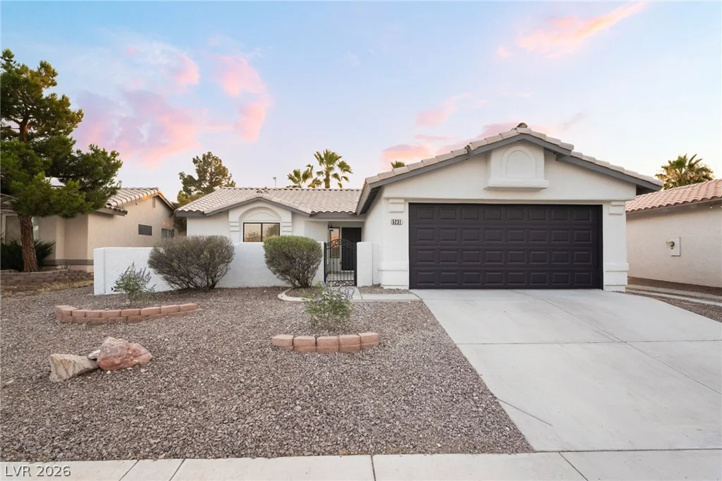 5231 Salmon Run, North Las Vegas, NV 89031