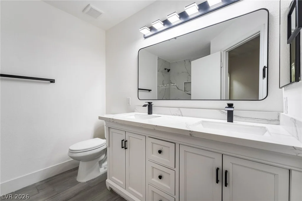 5231 Salmon Run, North Las Vegas, NV 89031