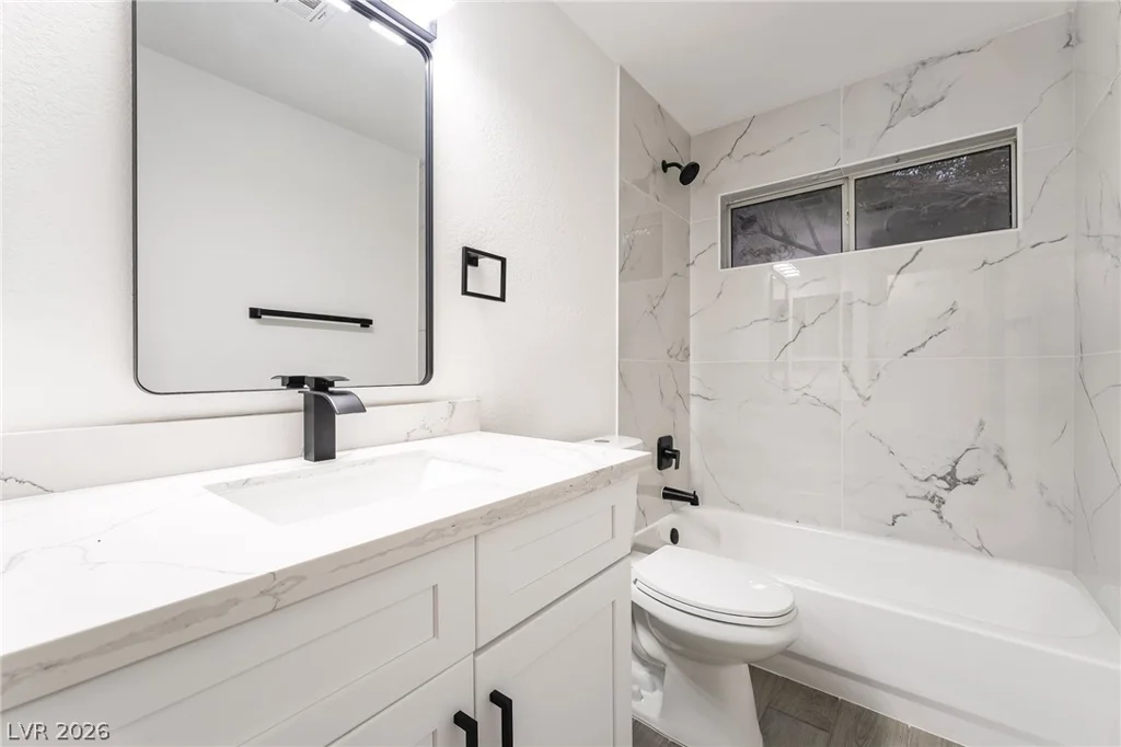 5231 Salmon Run, North Las Vegas, NV 89031