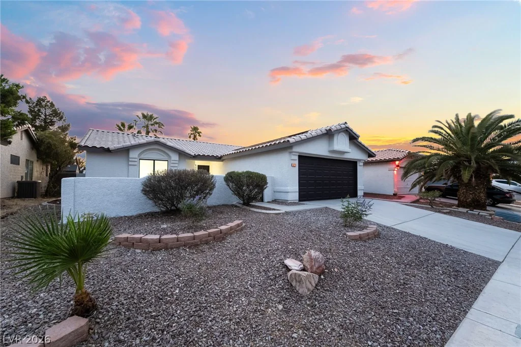 5231 Salmon Run, North Las Vegas, NV 89031