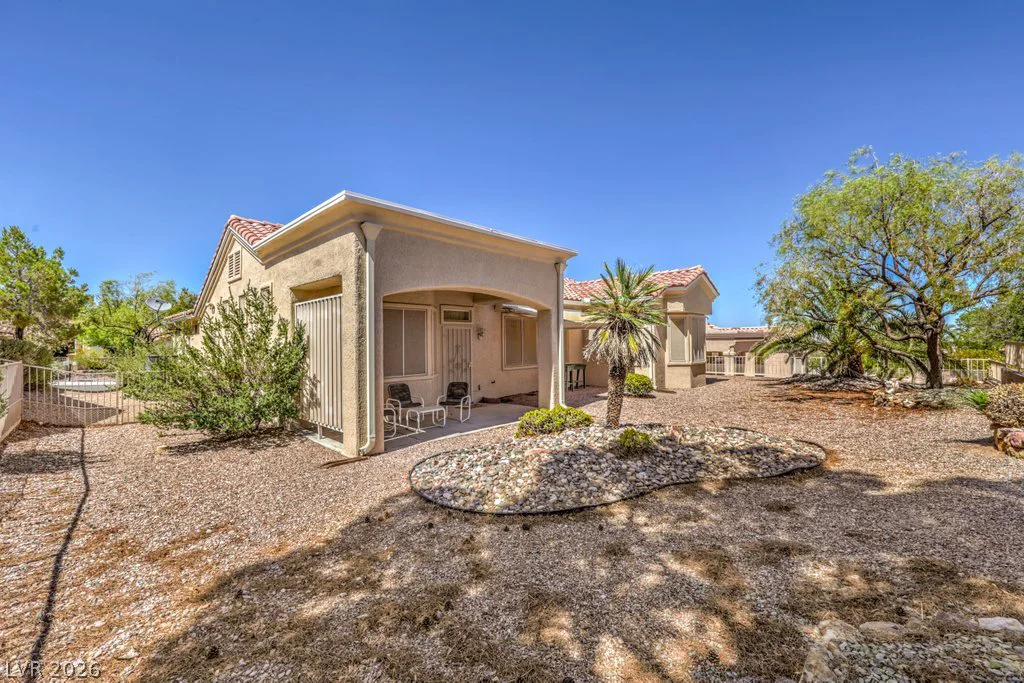 10701 Sky Meadows, Las Vegas, NV 89134