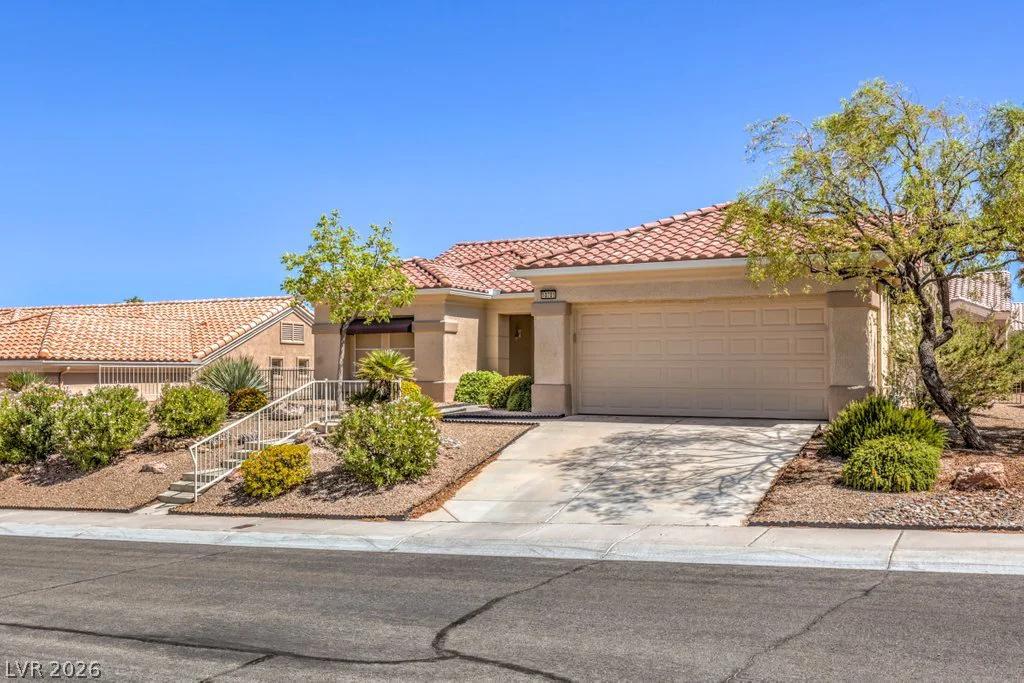 10701 Sky Meadows, Las Vegas, NV 89134