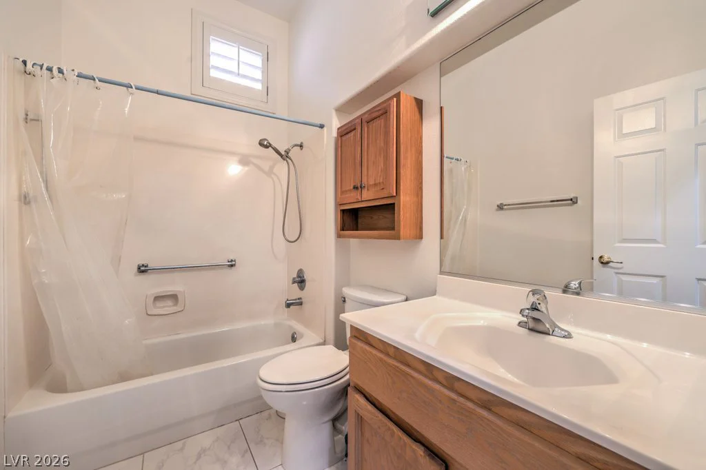 10701 Sky Meadows, Las Vegas, NV 89134
