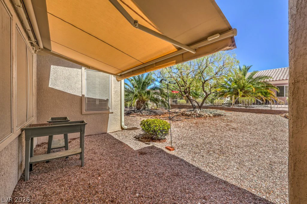 10701 Sky Meadows, Las Vegas, NV 89134