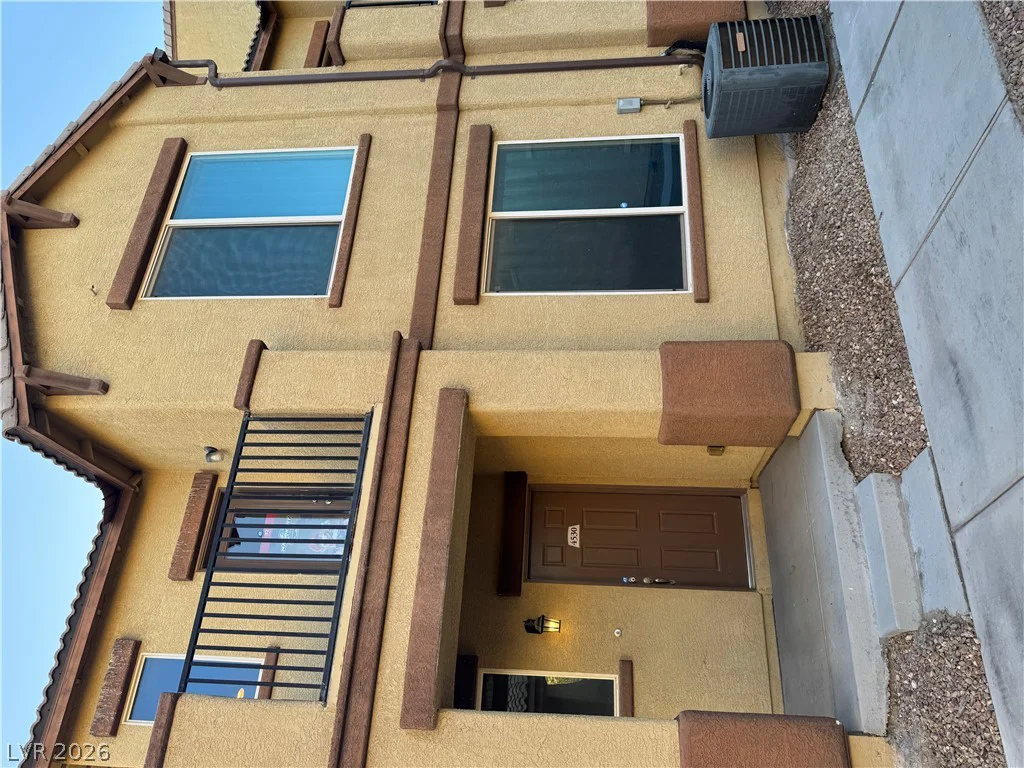 4530 Townwall, Las Vegas, NV 89115
