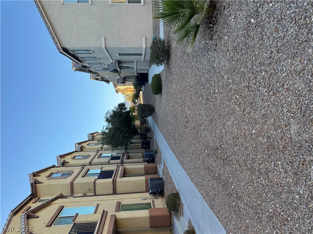 4530 Townwall, Las Vegas, NV 89115