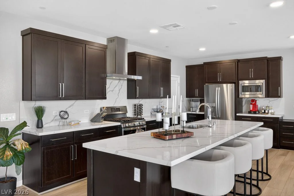 10255 Vonbulin, Las Vegas, NV 89166